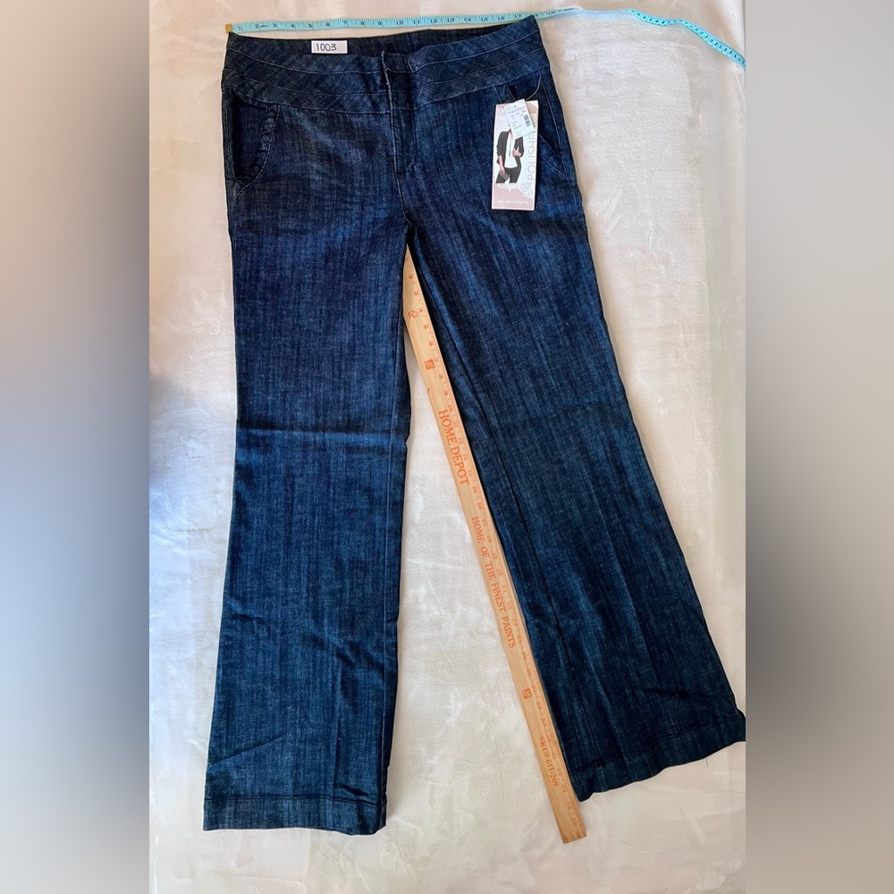 Maurices Wide Leg Trouser Style Pant / Size 13/14 Long / NWT / Dark Wash